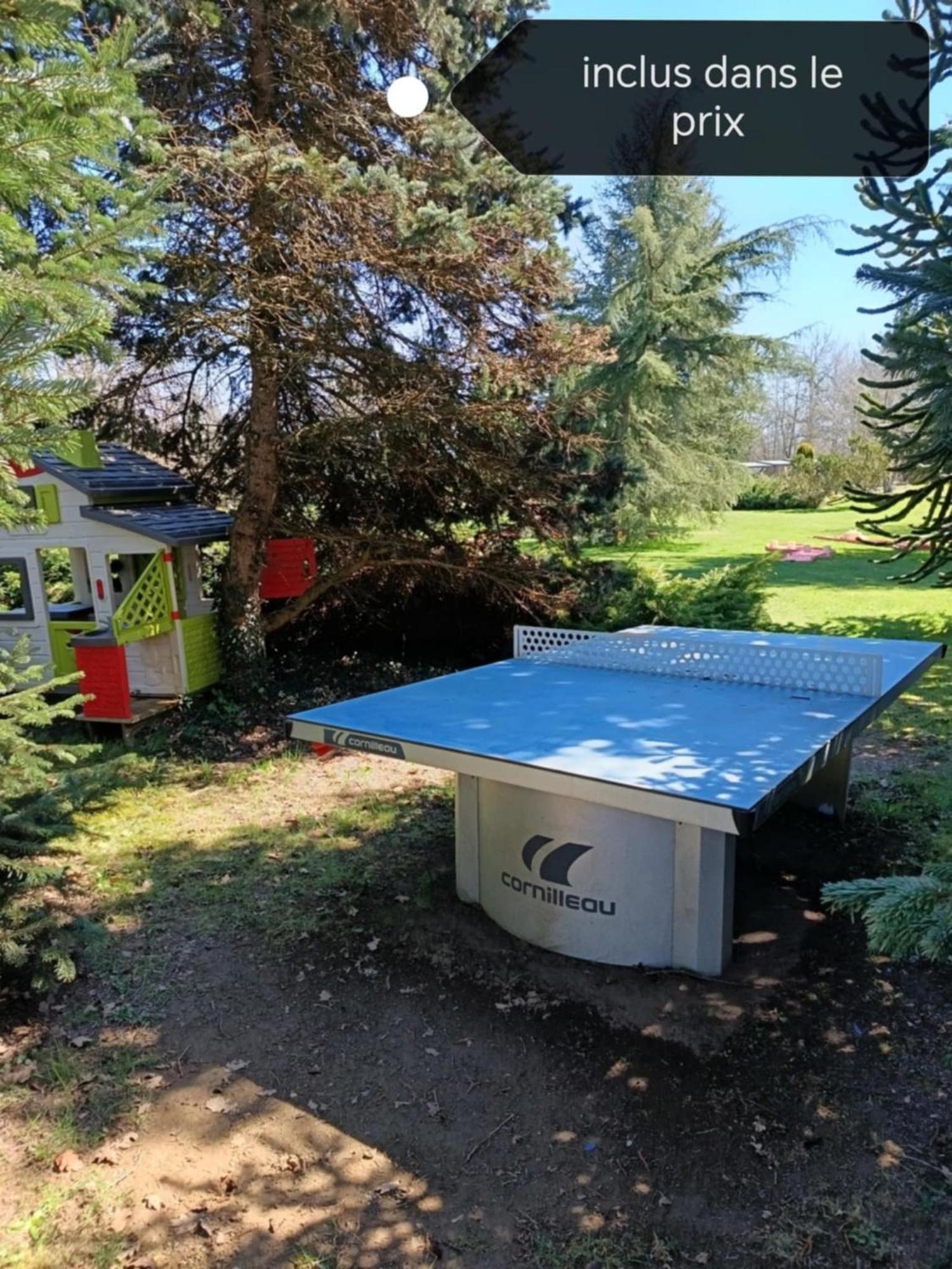 A L'Oree Du Parc Saint-Priest-des-Champs Eksteriør bilde
